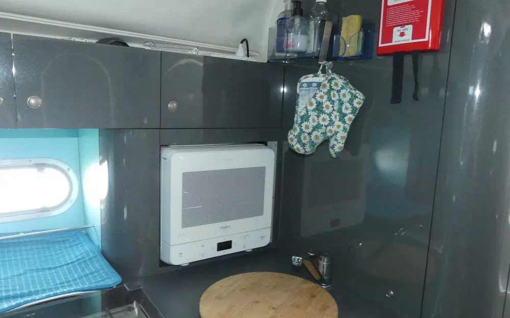 slider 14 Beneteau Flyer 10