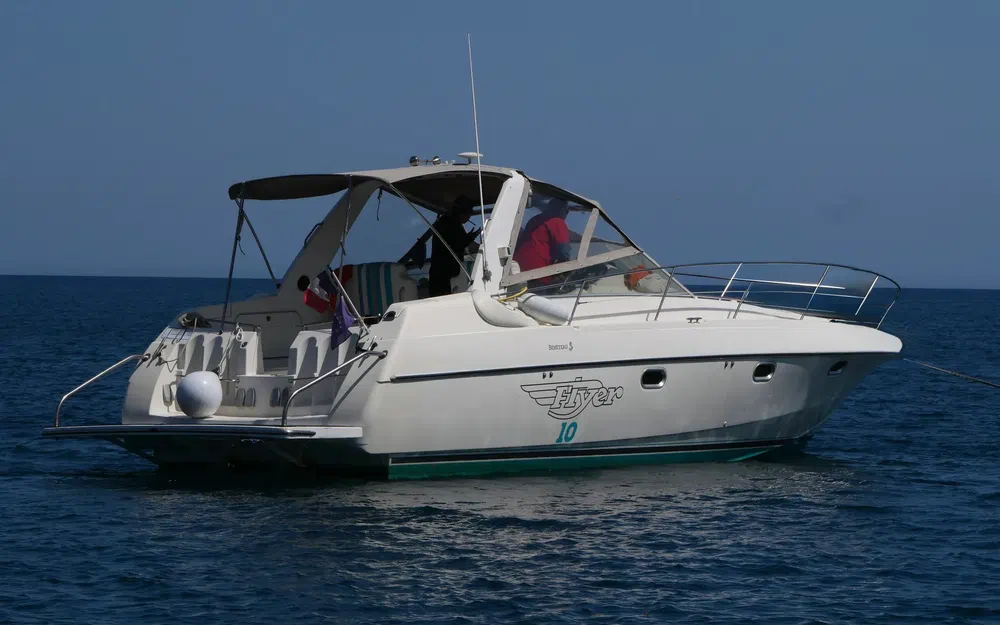 slider 18 Beneteau Flyer 10