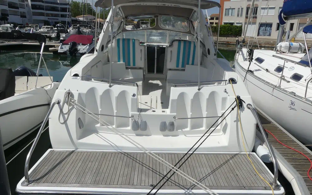 slider 6 Beneteau Flyer 10