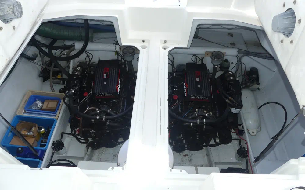 slider 8 Beneteau Flyer 10