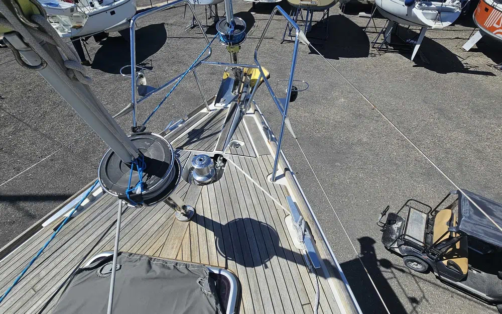slider 10 Jeanneau 53