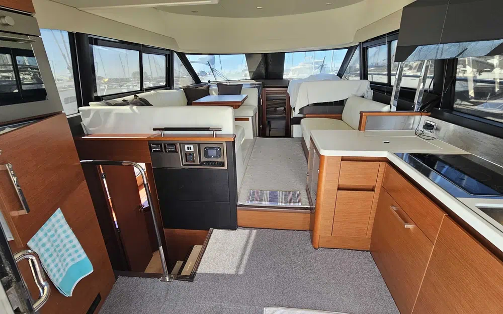 slider 11 Jeanneau Prestige 450