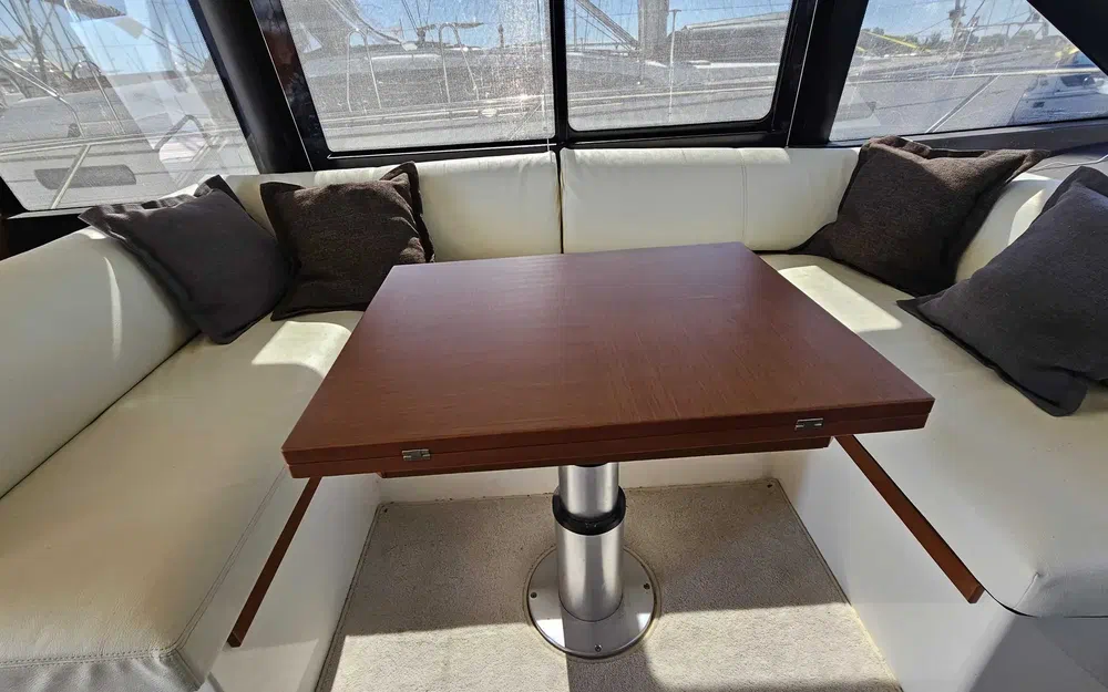 slider 17 Jeanneau Prestige 450