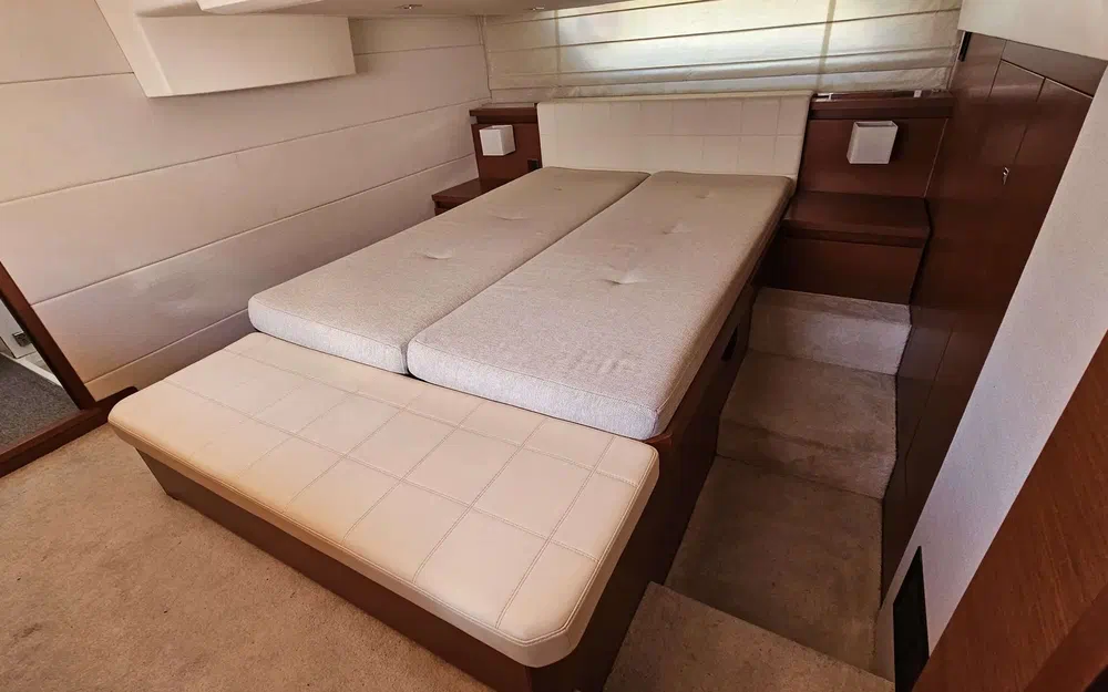 slider 18 Jeanneau Prestige 450