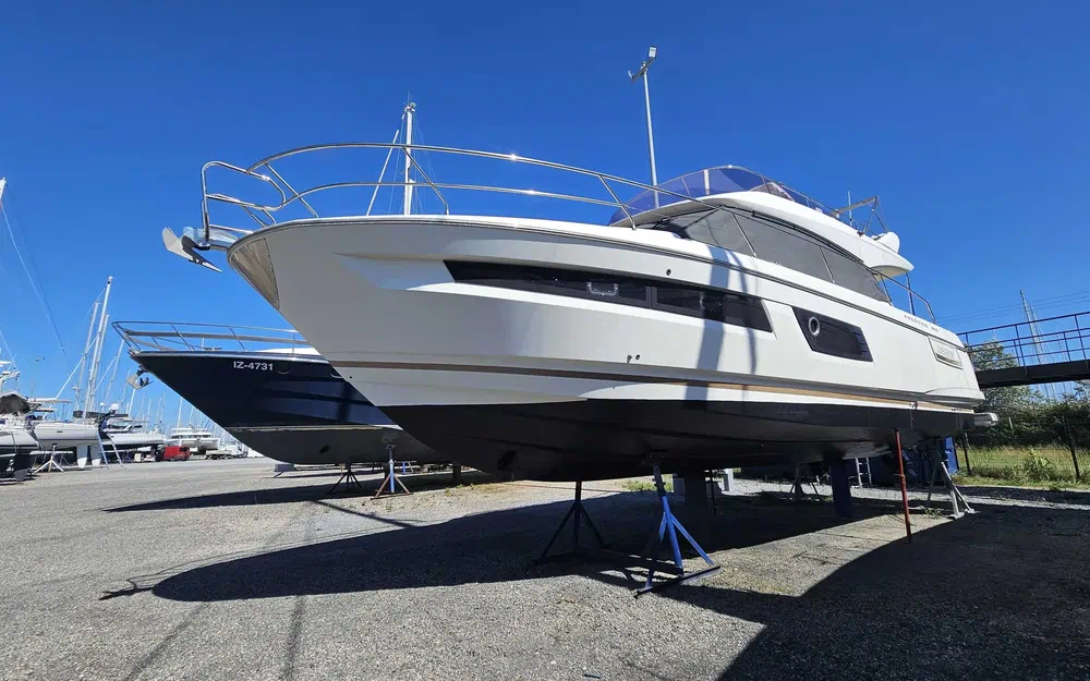slider 2 Jeanneau Prestige 450