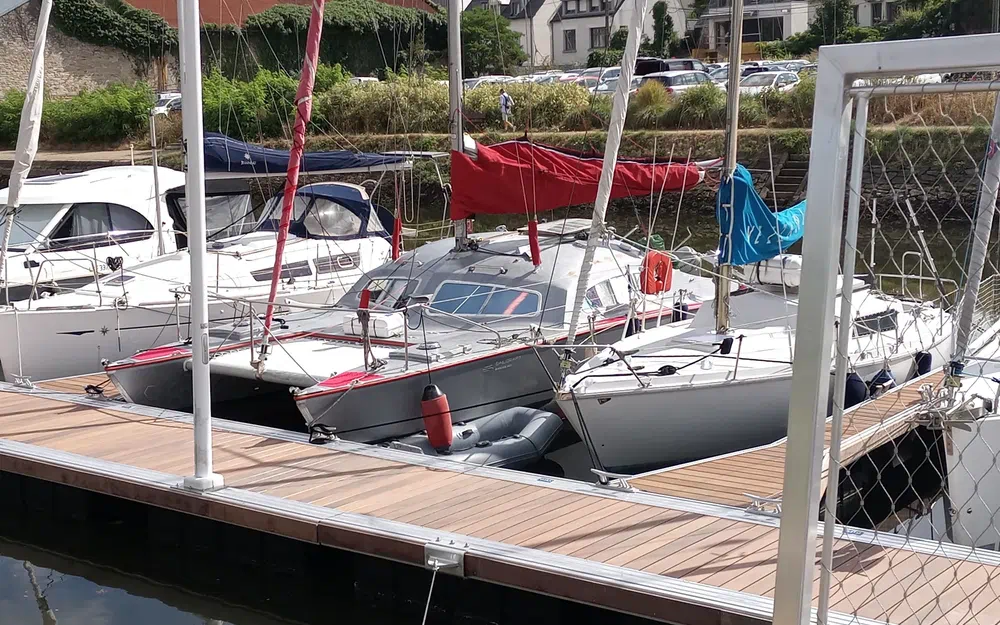 slider 1 Sail Craft Iroquois Mk2 Di