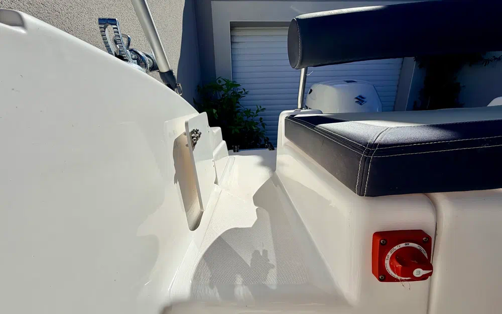 slider 14 B2 Marine CAP FERRET 572 OPEN