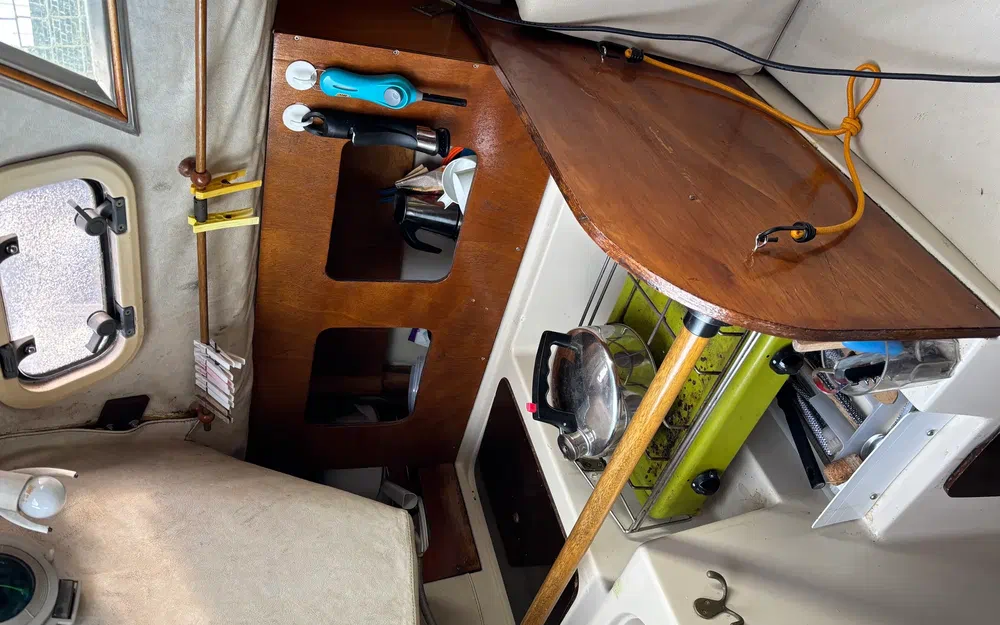 slider 4 Beneteau First 25