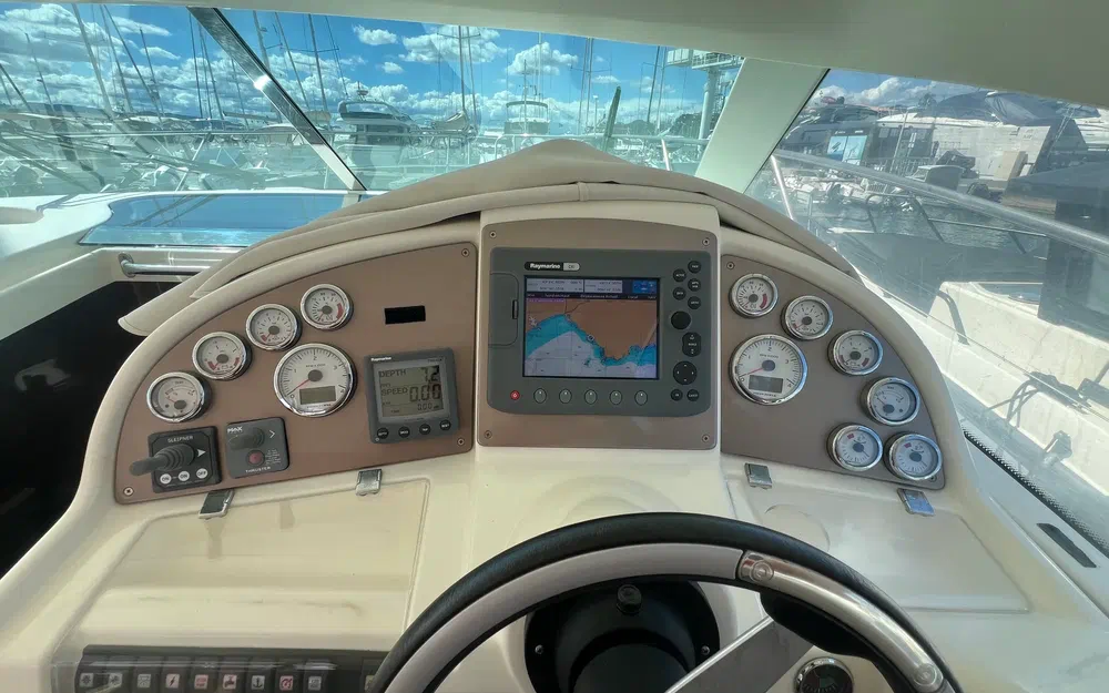 slider 12 Jeanneau Prestige 34 Hard Top