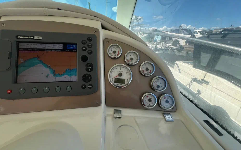 slider 14 Jeanneau Prestige 34 Hard Top