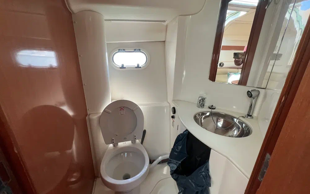 slider 24 Jeanneau Prestige 34 Hard Top