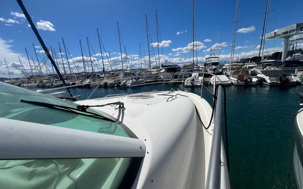 slider 5 Jeanneau Prestige 34 Hard Top