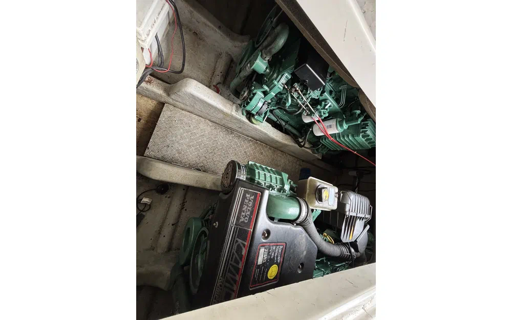 slider 22 Rodman 1100 Fisher