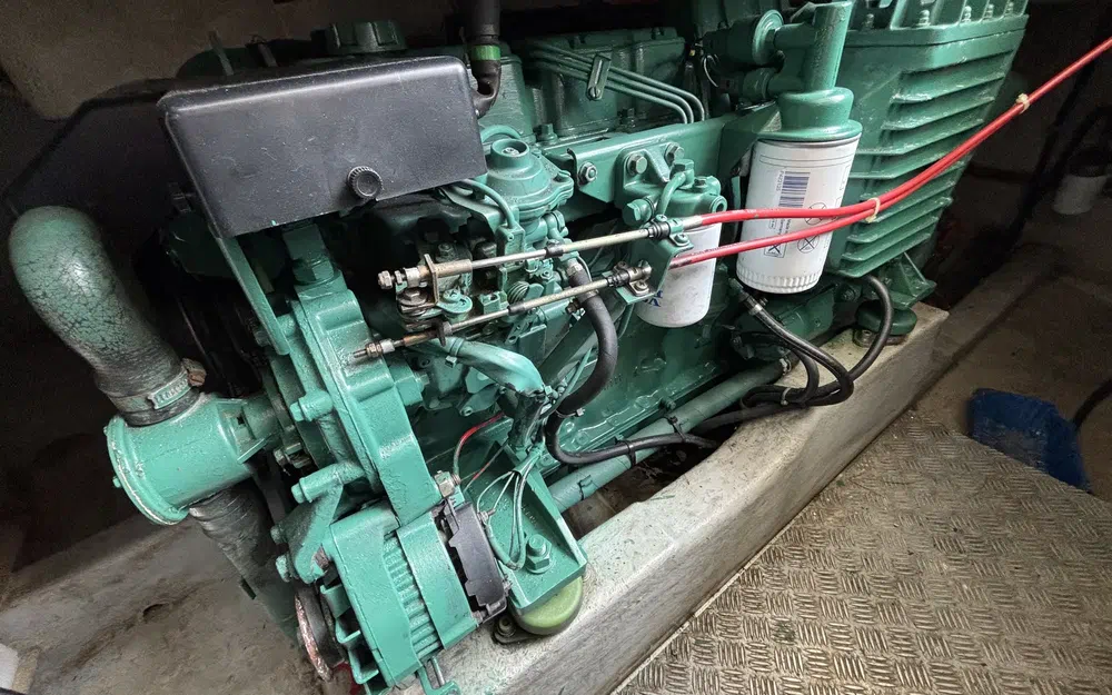slider 24 Rodman 1100 Fisher