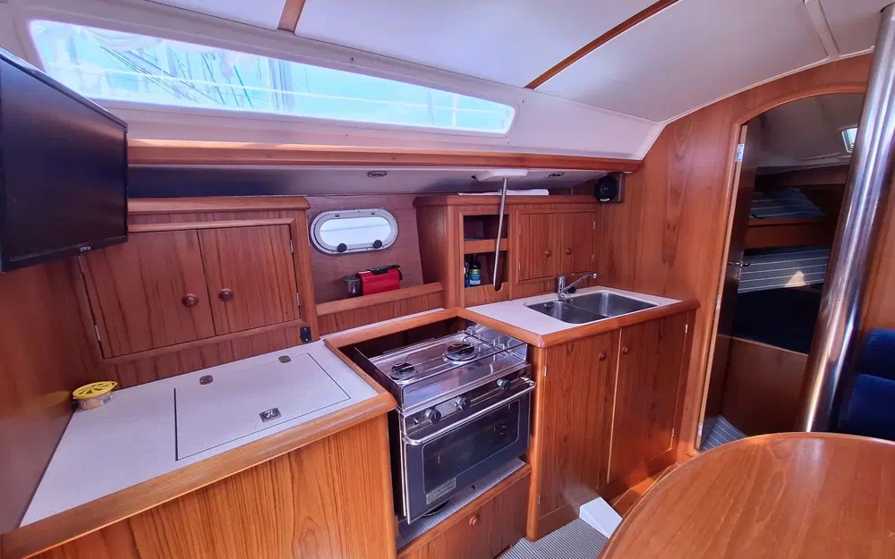 slider 3 Jeanneau Sun Odyssey 34.2