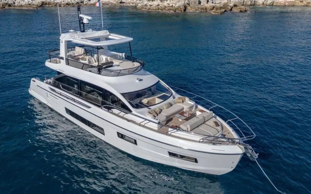 slider 1 Azimut 62 Fly