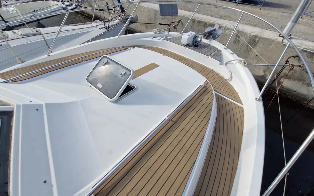 slider 6 Beneteau Antares 10.80