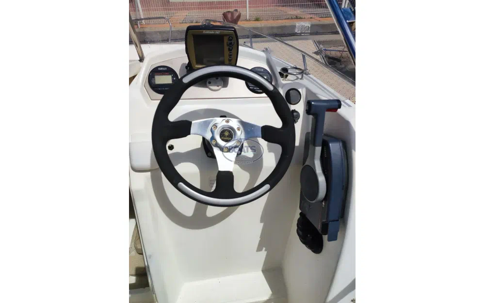 slider 7 Jeanneau Cap Camarat 635