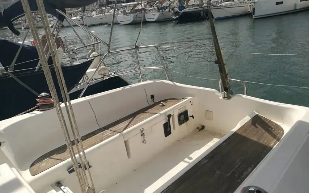 slider 12 Dufour 32 Classic
