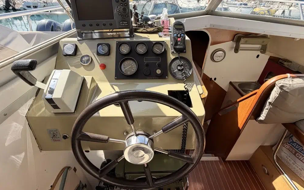 slider 16 Beneteau Antares 860