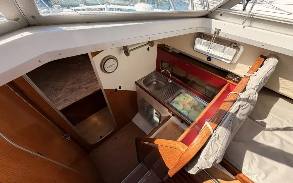 slider 20 Beneteau Antares 860