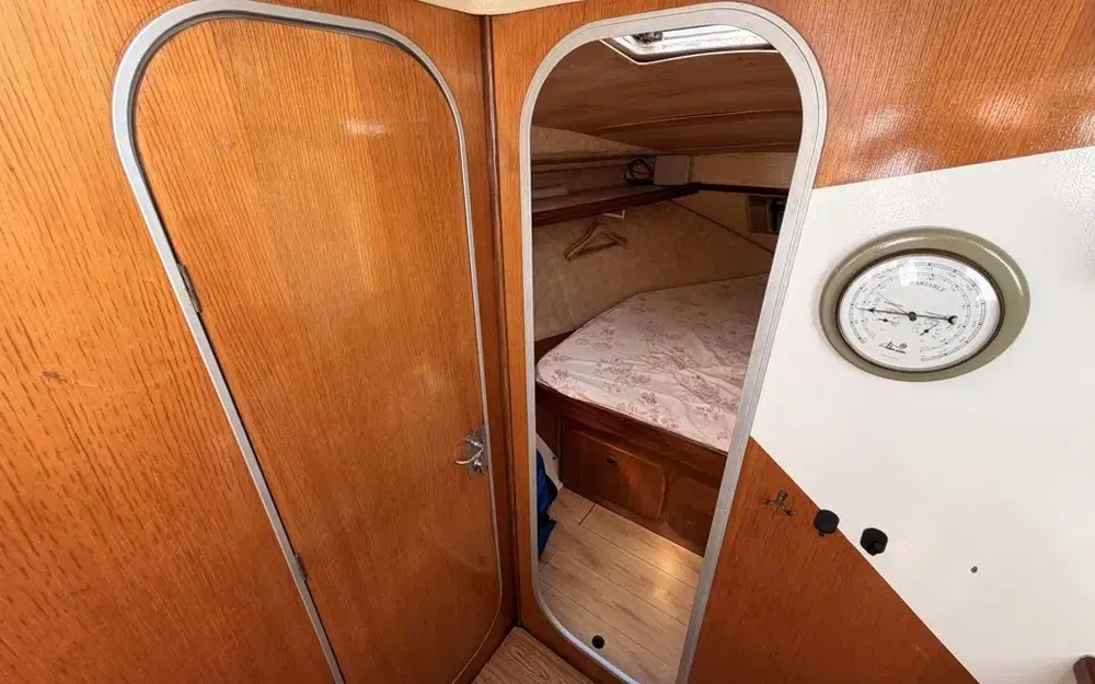 slider 25 Beneteau Antares 860