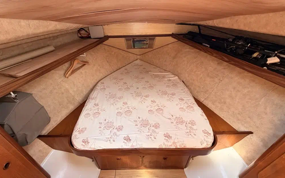 slider 26 Beneteau Antares 860