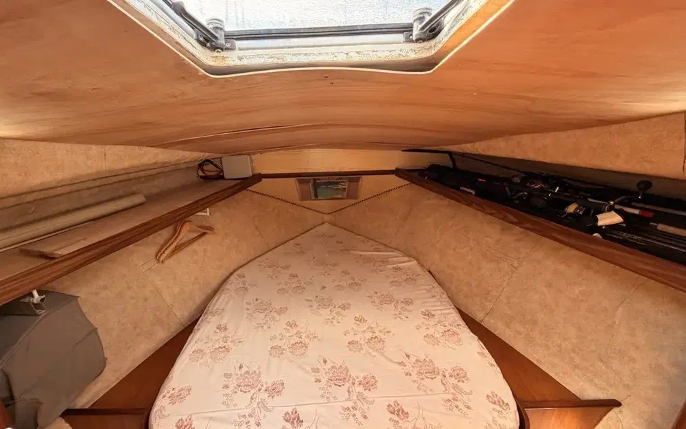 slider 27 Beneteau Antares 860
