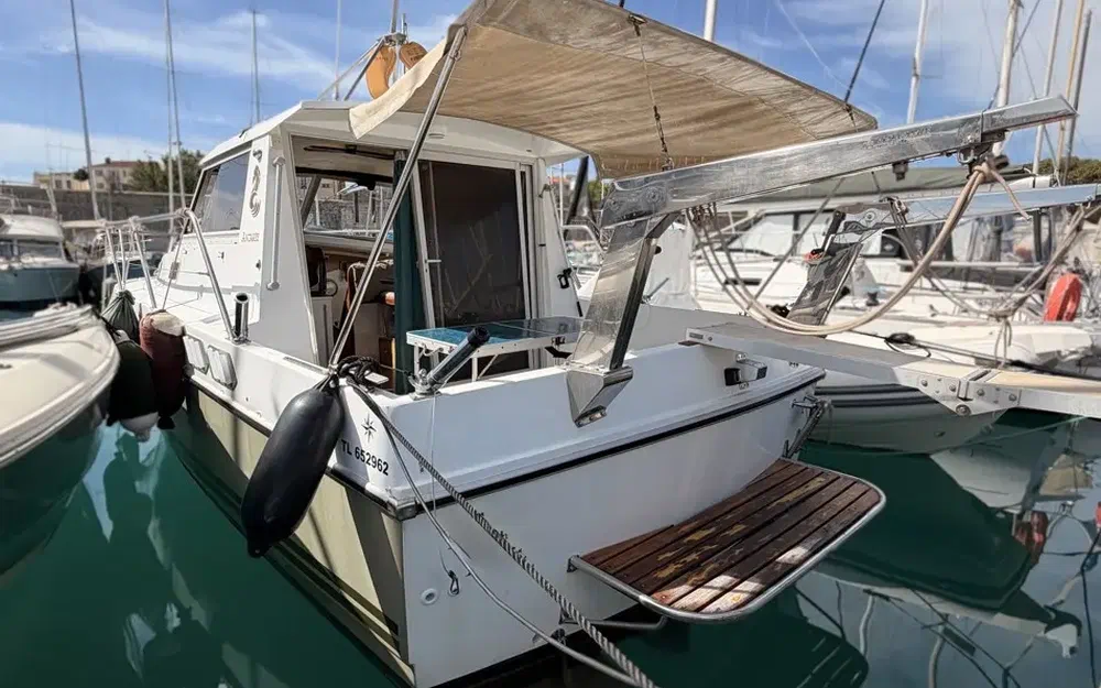 slider 2 Beneteau Antares 860