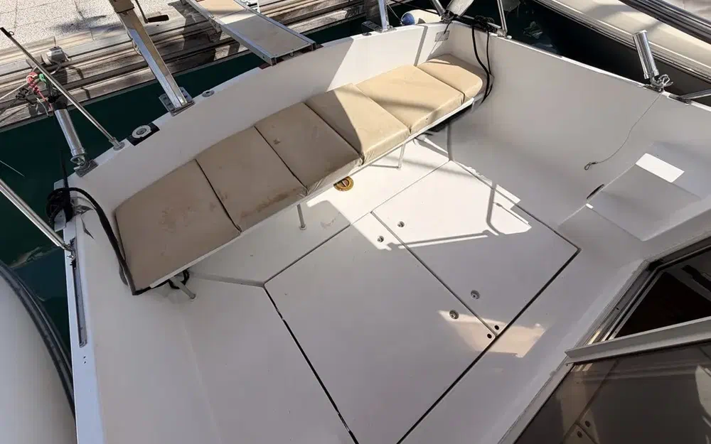 slider 5 Beneteau Antares 860