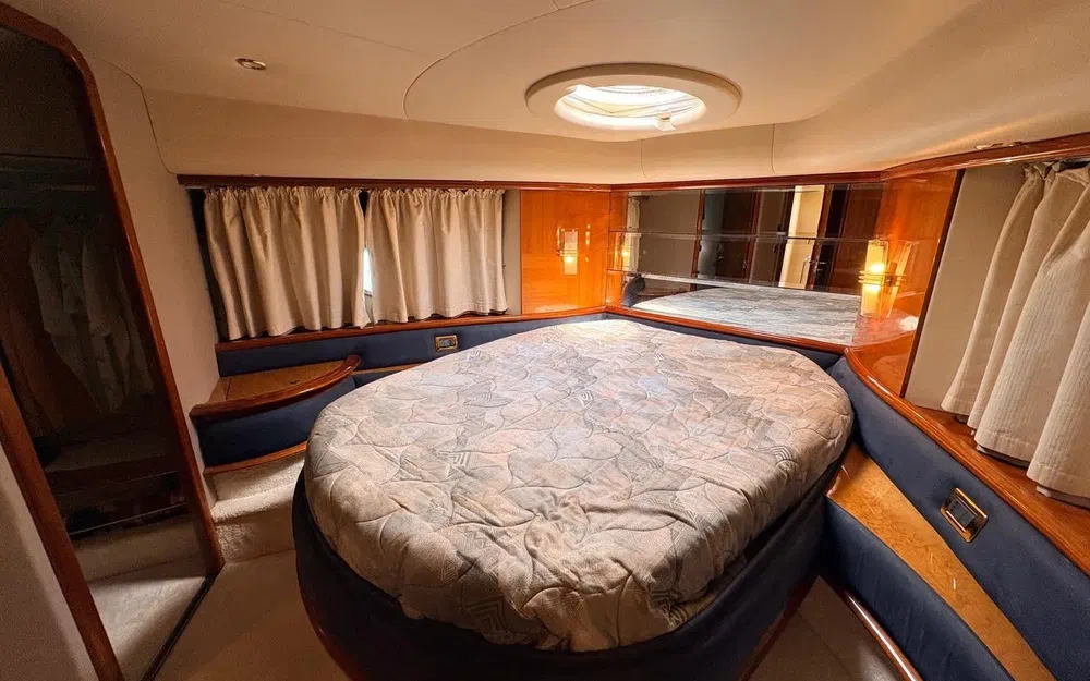slider 15 Azimut 62