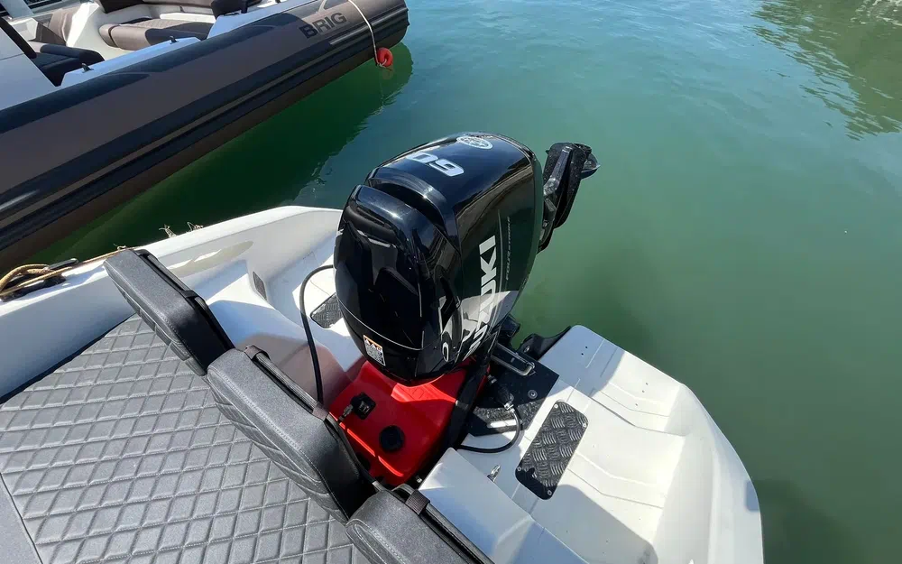 slider 11 Seastorm 17