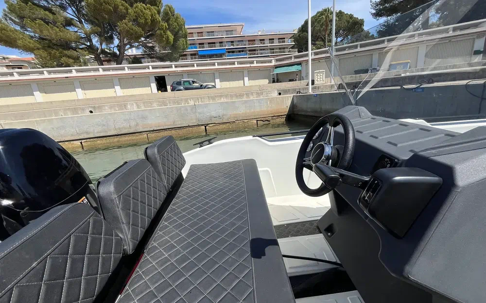 slider 6 Seastorm 17