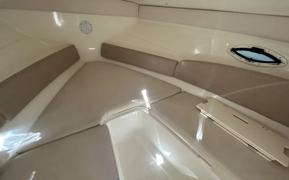 slider 8 Bayliner 642 Cuddy