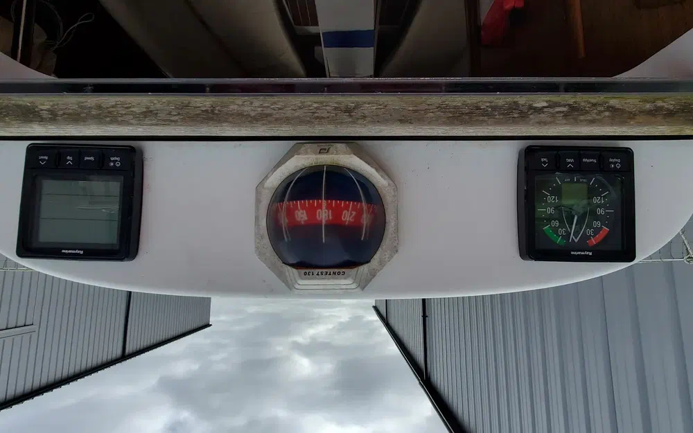 slider 17 Jeanneau Sun Odyssey 32 i