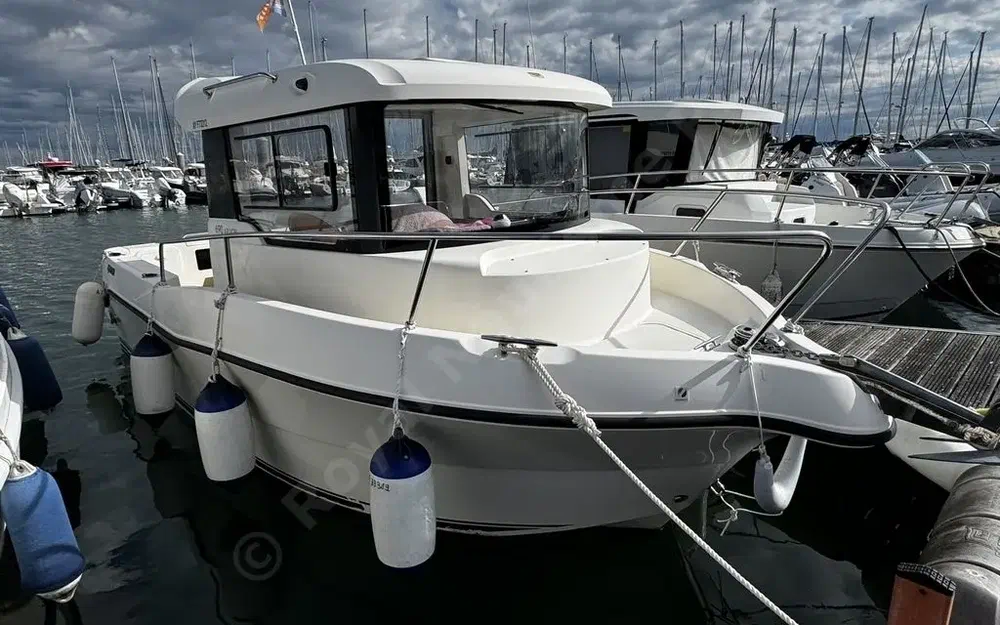 slider 0 Quicksilver Arvor 690