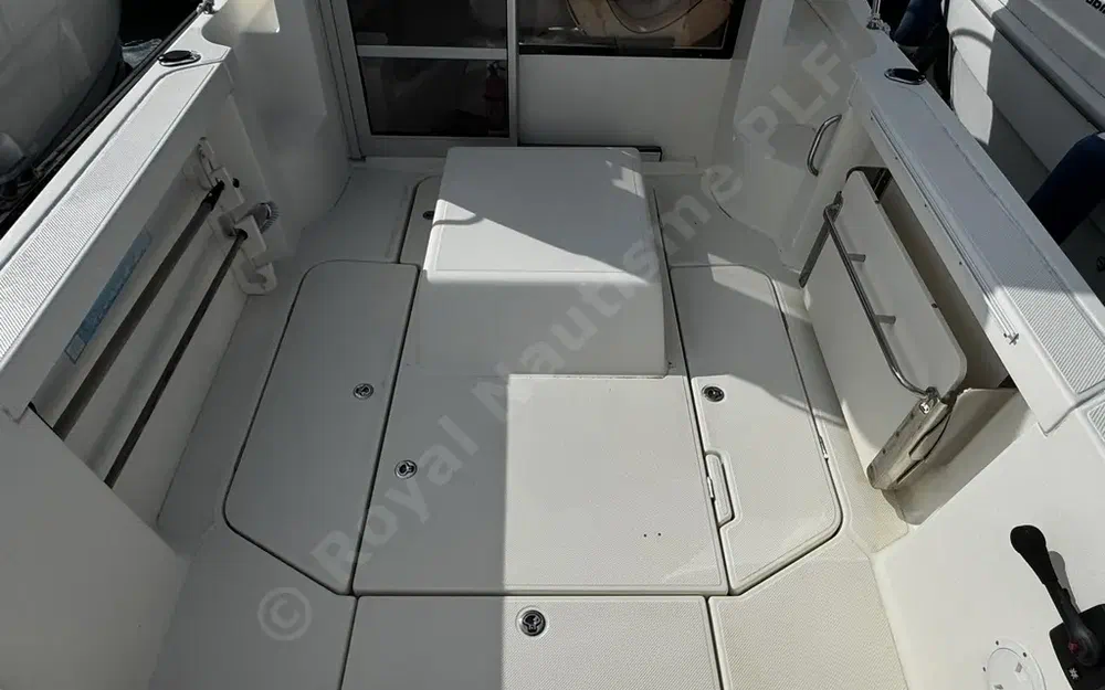 slider 4 Quicksilver Arvor 690