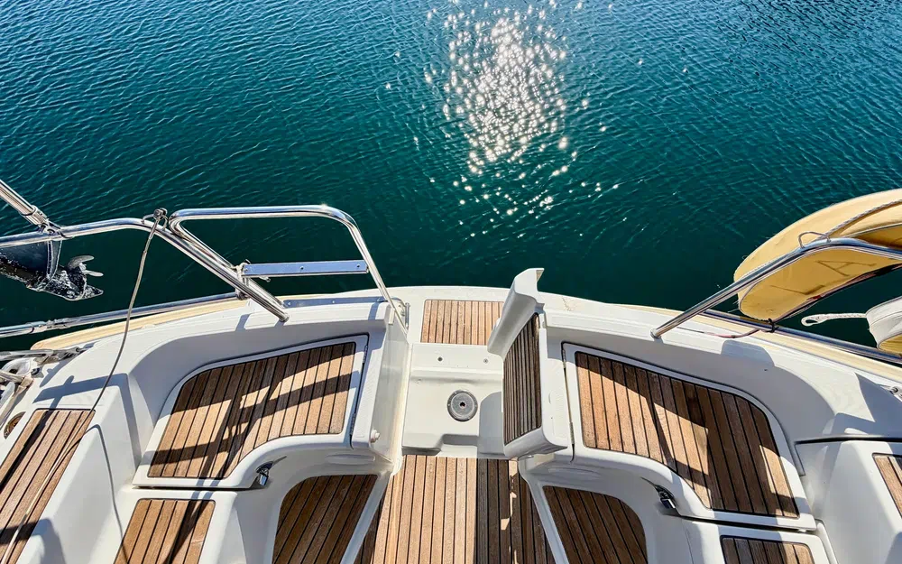 slider 2 Beneteau Oceanis 393 Clipper