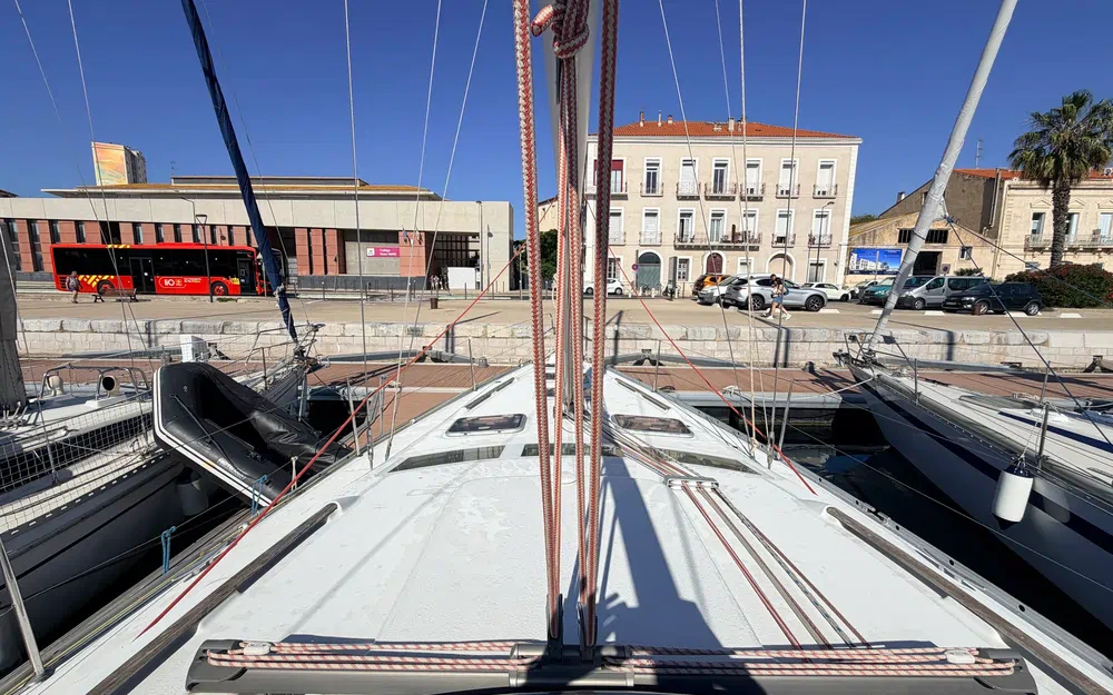 slider 8 Beneteau Oceanis 393 Clipper