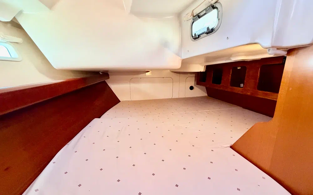 slider 23 Beneteau Oceanis 393 Clipper