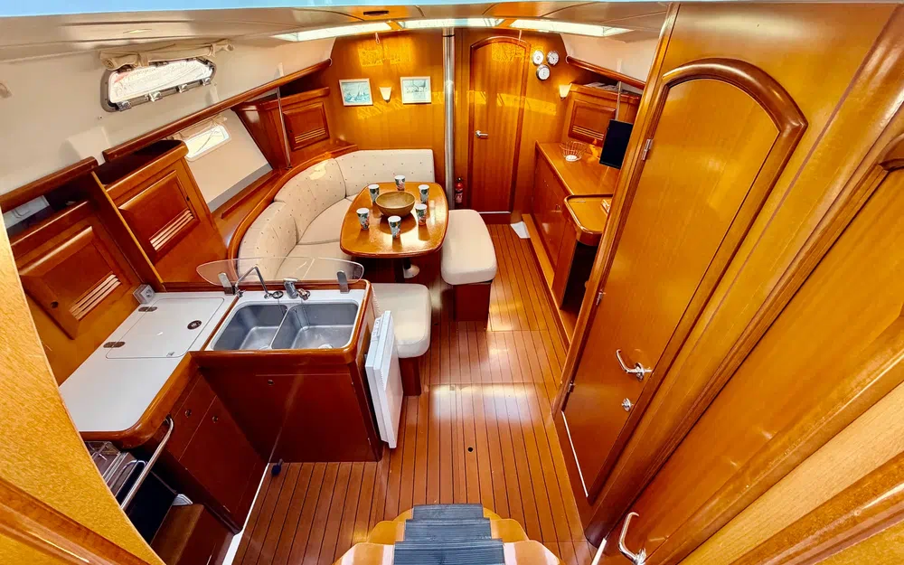 slider 13 Beneteau Oceanis 393 Clipper
