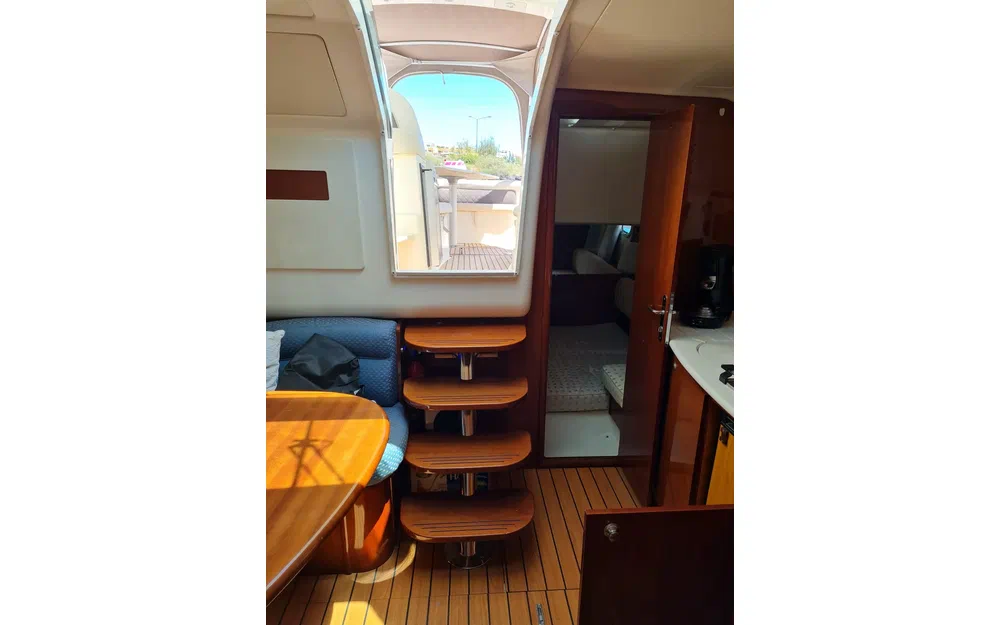 slider 11 Prestige Yachts Prestige 34 hard top