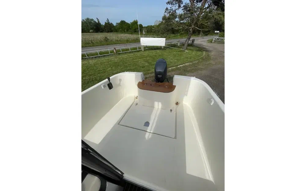 slider 3 Guymarine Antioche 550 Chalutier