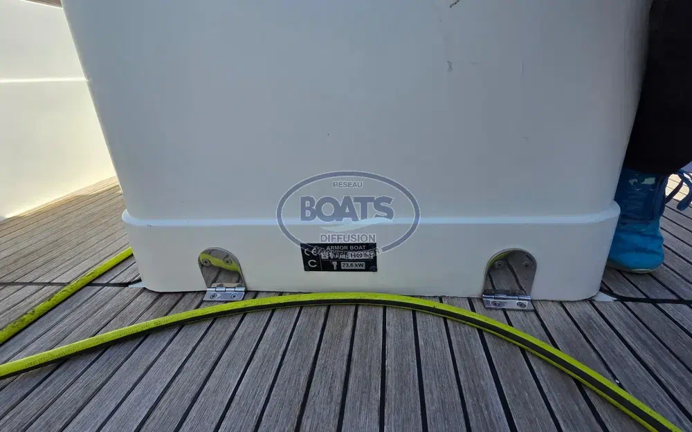 slider 10 Ostrea Marine Nantucket