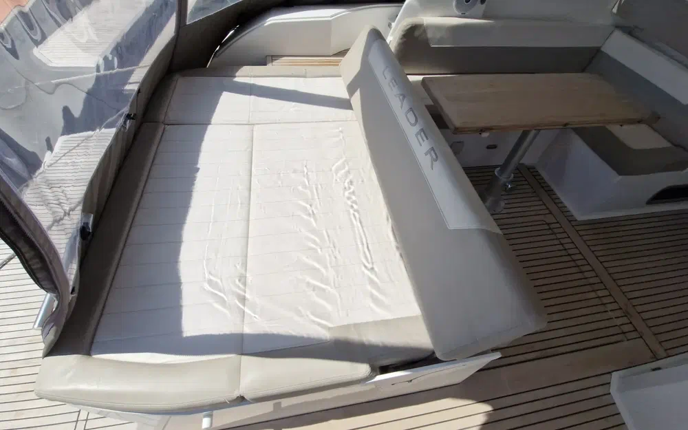 slider 25 Jeanneau Leader 40