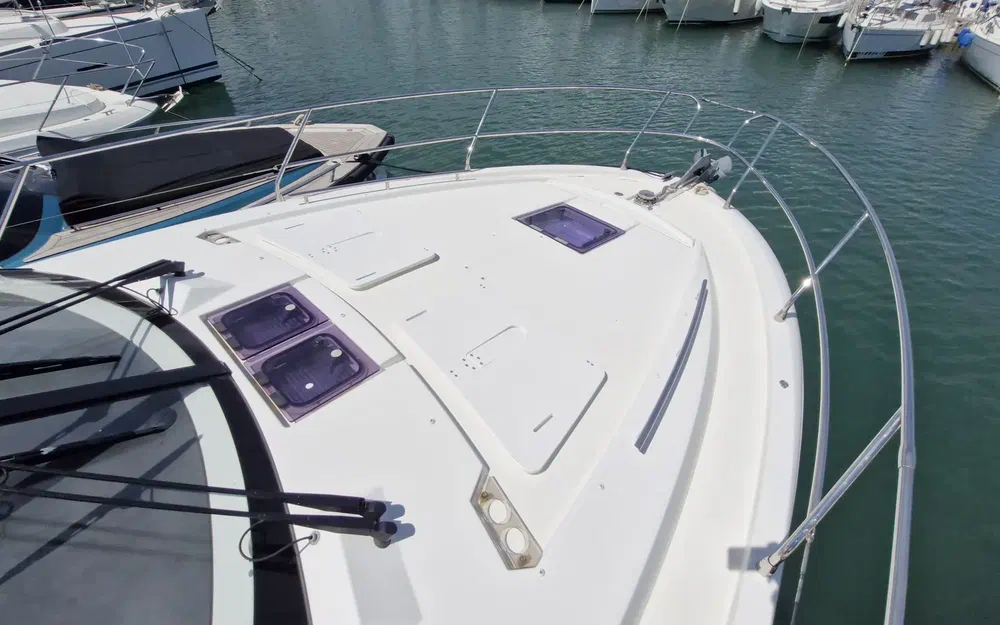 slider 29 Jeanneau Leader 40