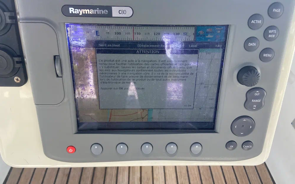 slider 13 Jeanneau Sun Odyssey 40.3