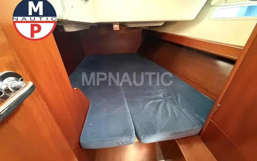 slider 15 Beneteau Oceanis 393