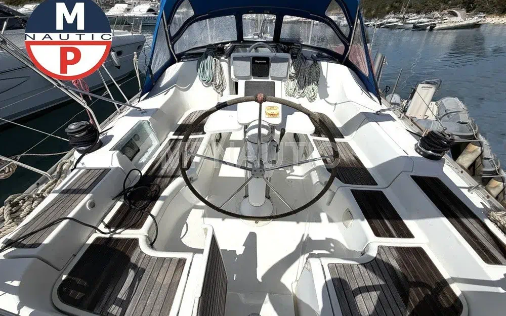 slider 1 Beneteau Oceanis 393