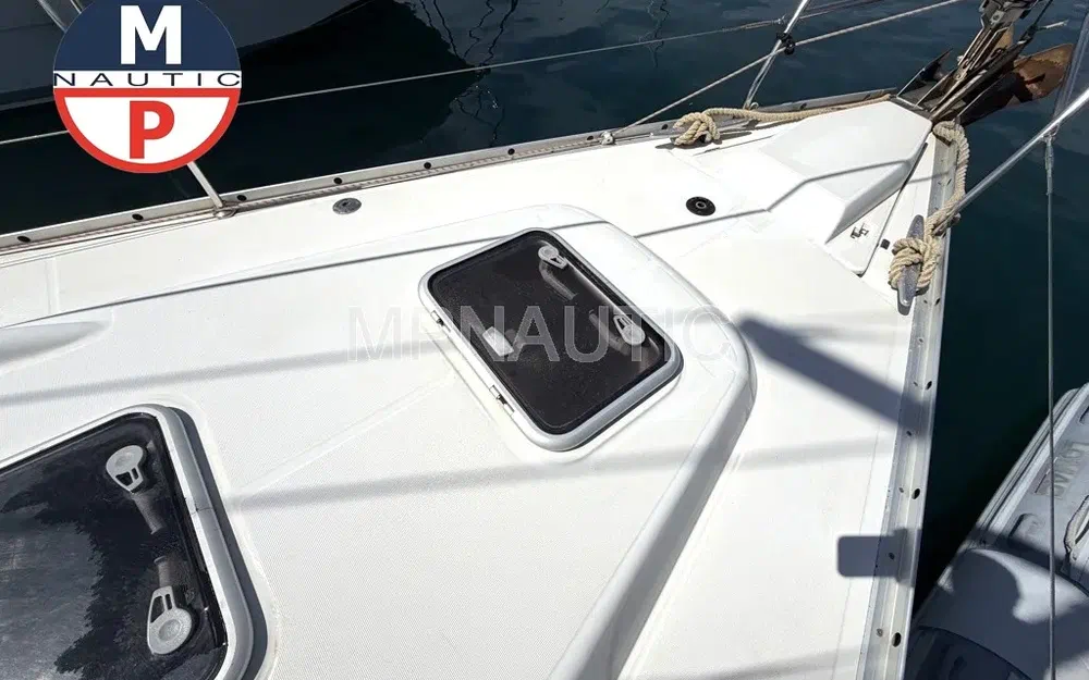 slider 4 Beneteau Oceanis 393